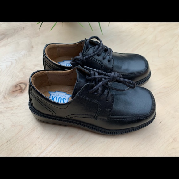 Florsheim boys black dress shoes - Picture 3 of 14